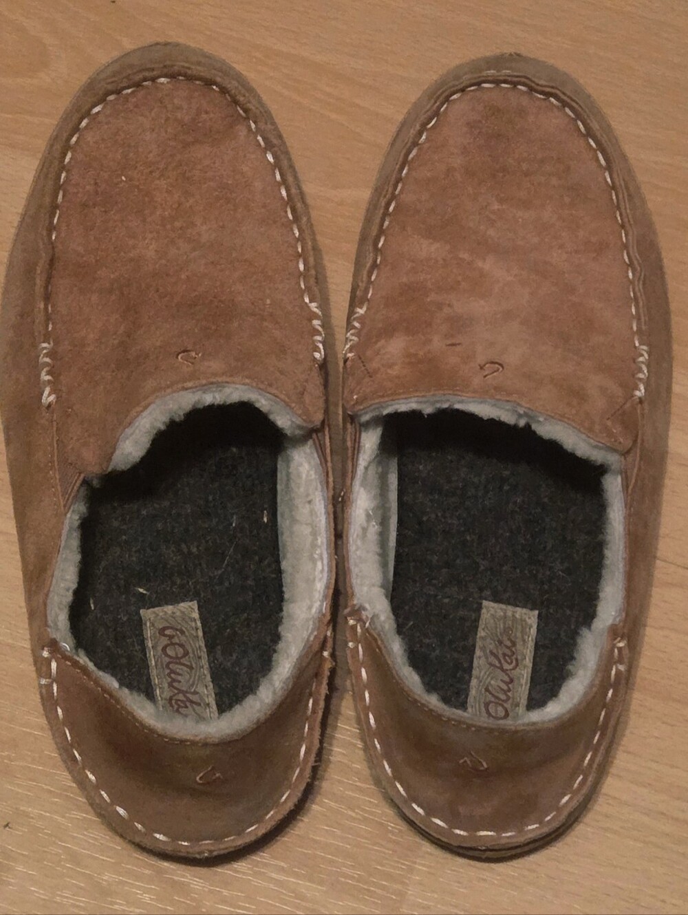OluKai Women's Nohea Slipper Nubuck leather White Shearling Lining Sz 7/37